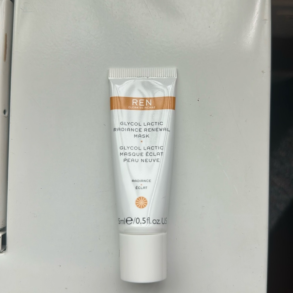 REN Glycol Lactic Radiance Renewal Mask